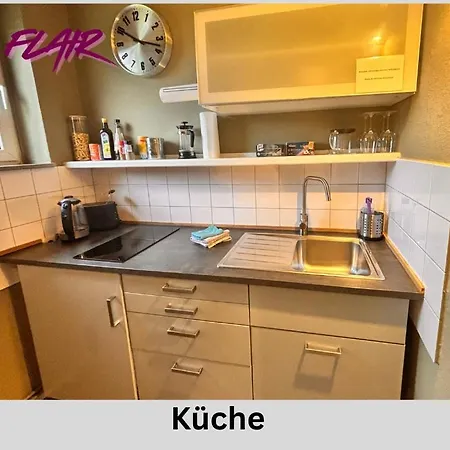 Gemuetlich 1, Netflix Und Kaffee Frei, Parken Vor Der Tuer لوبيك